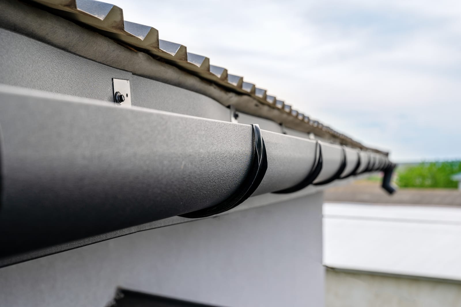 Guttering